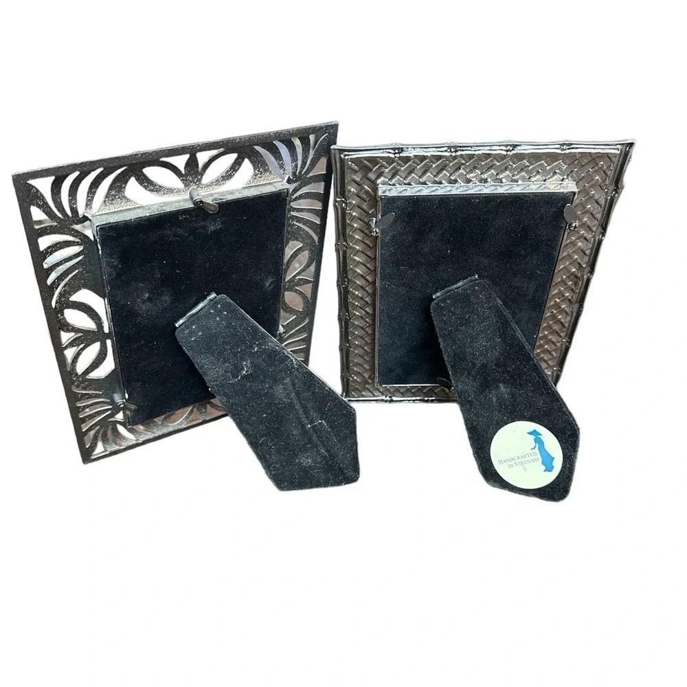 Silver coastal palm style table top frames set of two 5 1/2 x 3 1/2 picture